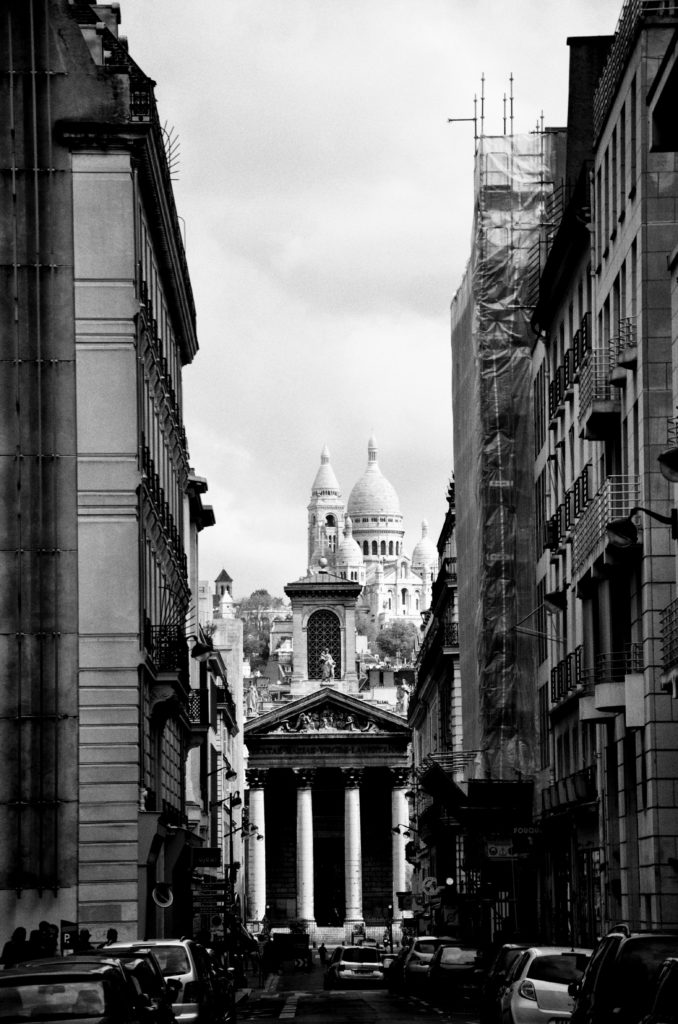Romantic things to do in Paris - montmartre